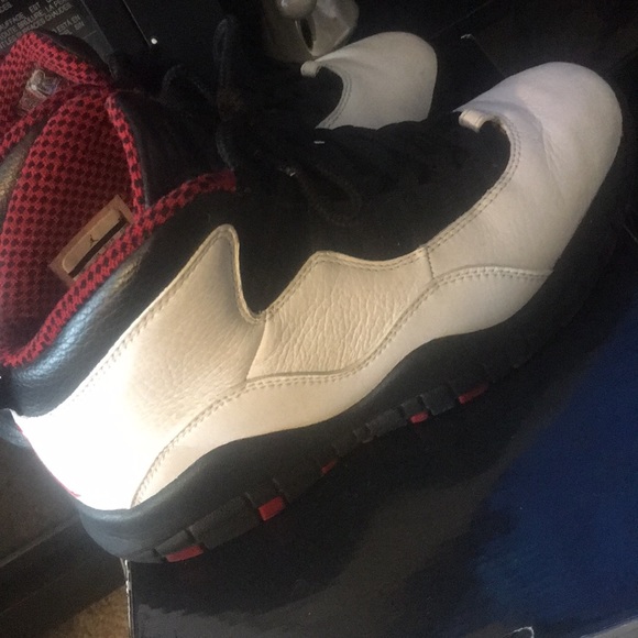 Retro 10 - Picture 2 of 2